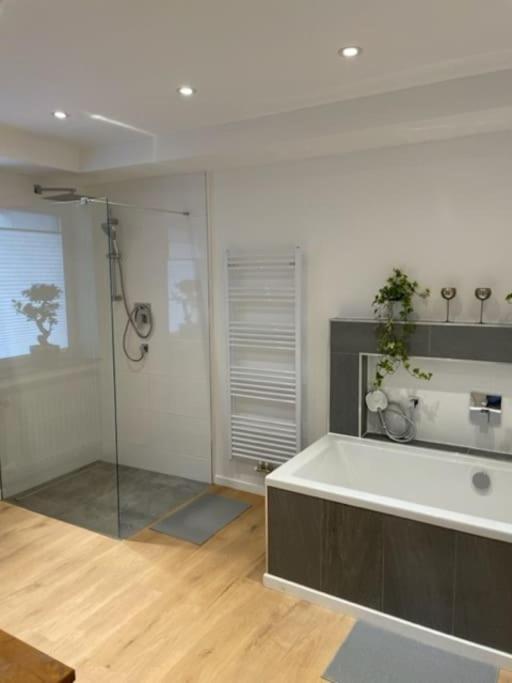 فيلا *Neu* Extravagantes Eifelhaus Am Nuerburgring Mannebach  المظهر الخارجي الصورة